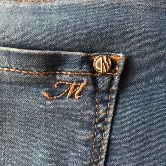 Mavi Jeans Denim Skirt with Elastane ~ Zip front ~ Small - Picture 5 of 9